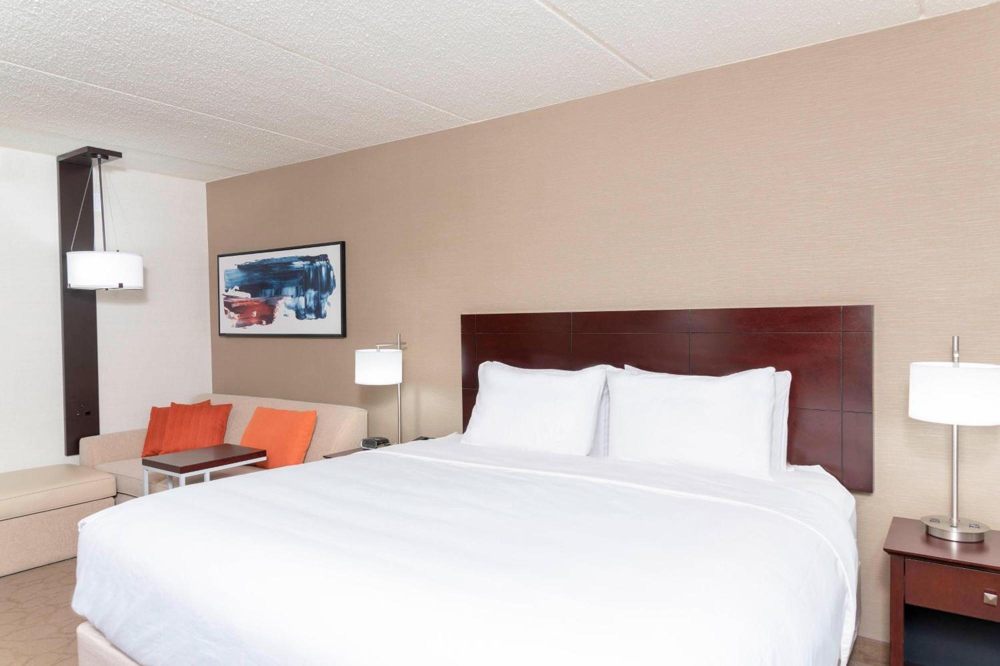 Delta Hotels by Marriott Kalamazoo Conference Center Kültér fotó